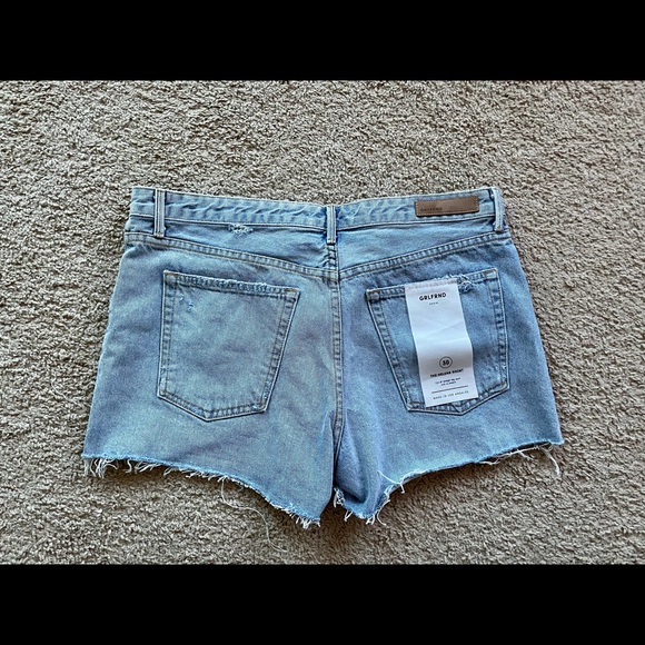 NWT GRLFRND Helena Shorts in On Fleek Sz 30 - Picture 6 of 6